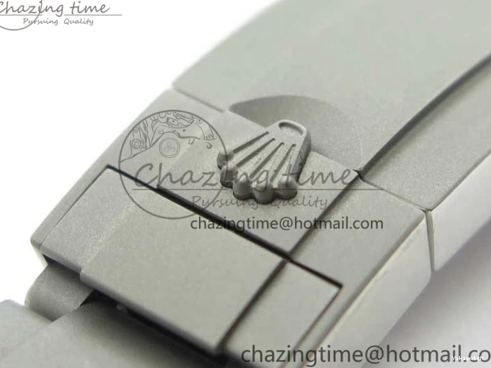The Carbon Best SA3130 on Rough Matt Blue SS Bracelet Sandblast SS GMF Edition Dial 0502